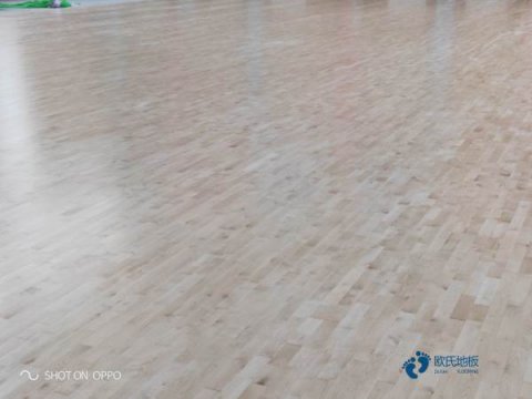 籃球運(yùn)動地板不同階段的維護(hù)方法