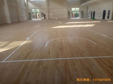 洛陽伊水小學(xué)籃球館運動木地板鋪設(shè)案
