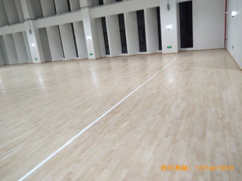 浙江寧波象山分?；@球館體育地板鋪裝