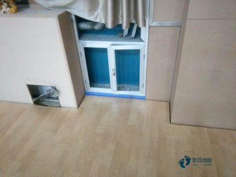體育運動木地板聯(lián)系方式