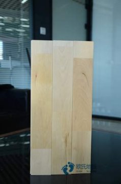 松木運(yùn)動籃球木地板價格表